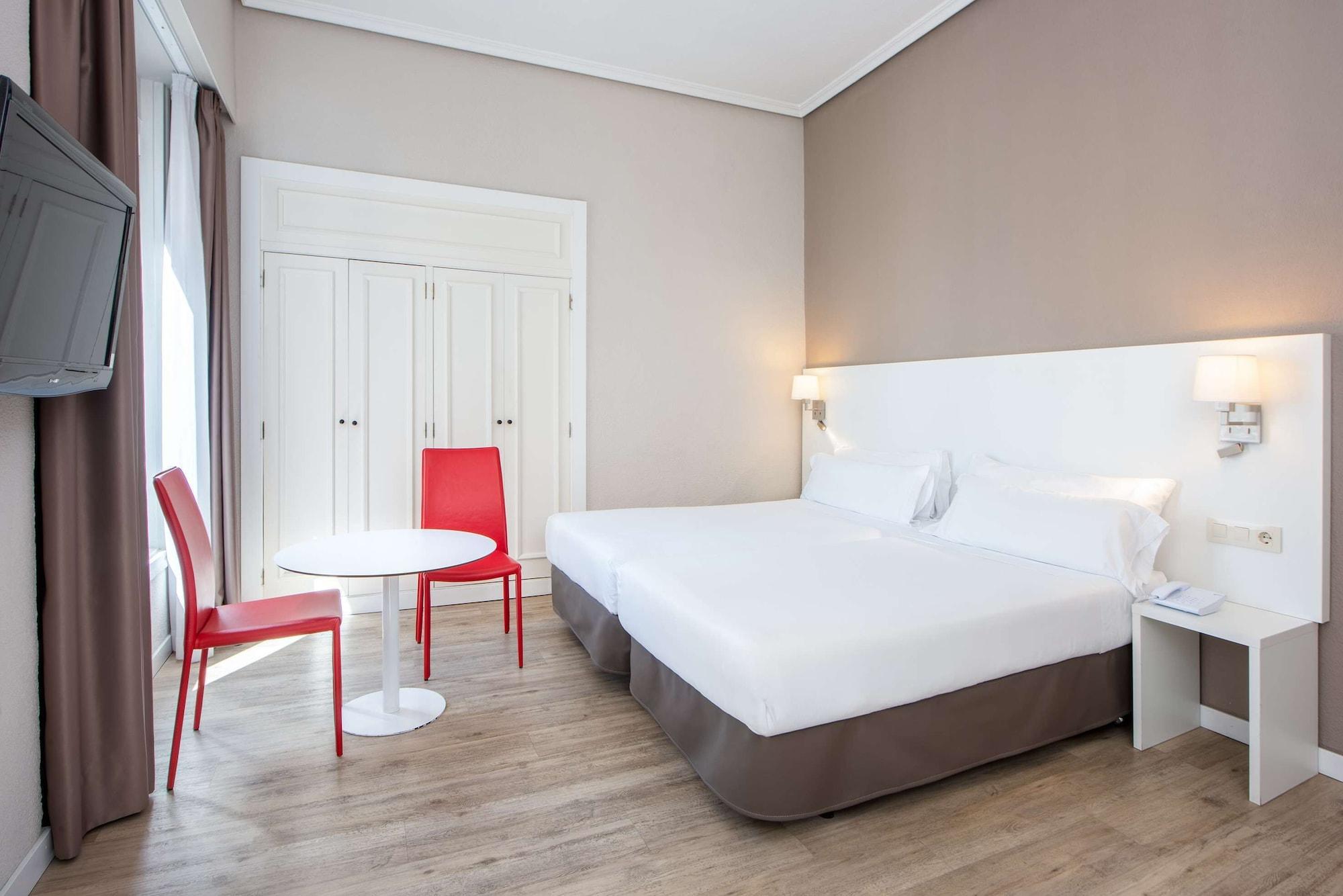 Hotel Madrid Gran Via 25, Affiliated by Meliá Esterno foto