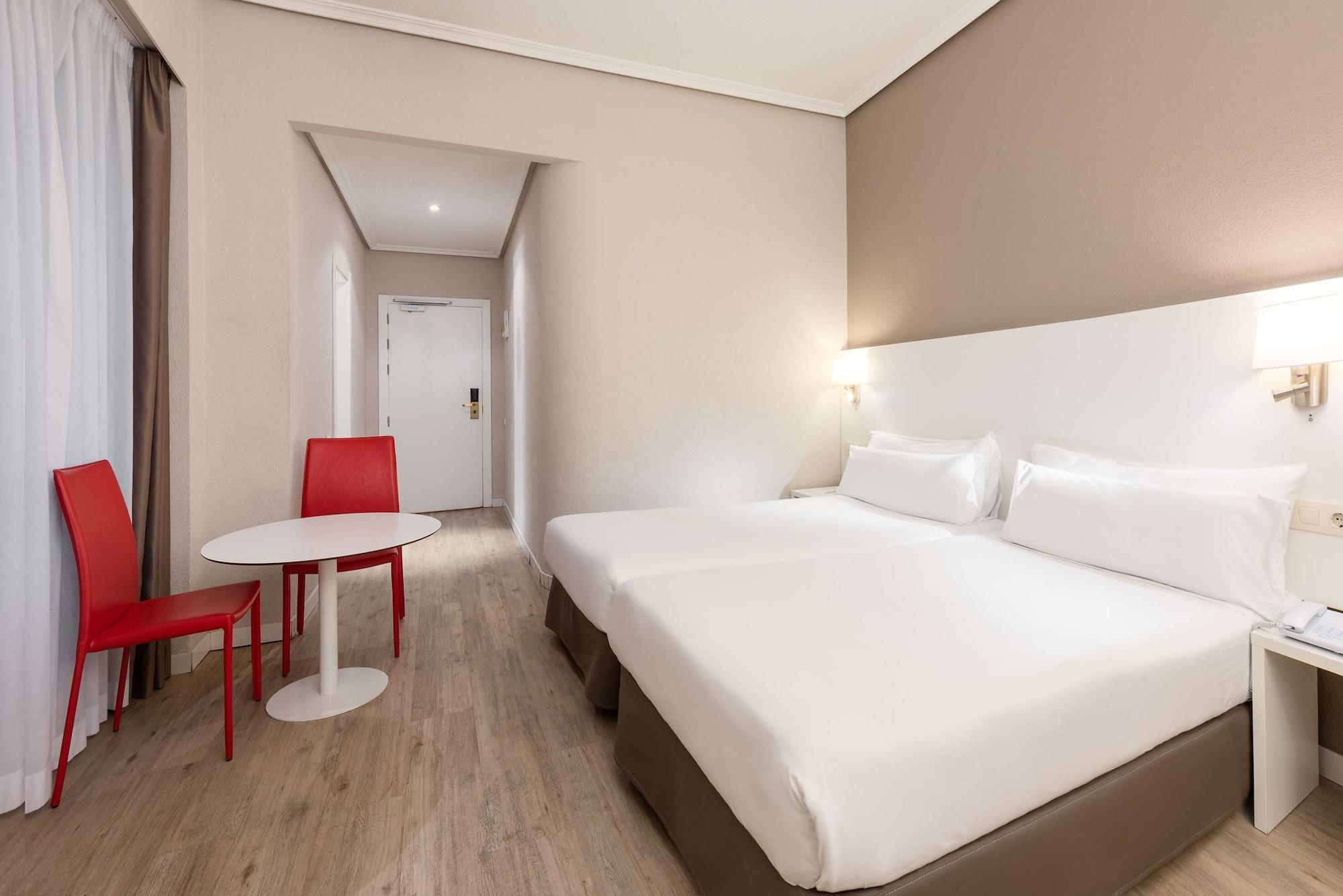 Hotel Madrid Gran Via 25, Affiliated by Meliá Esterno foto