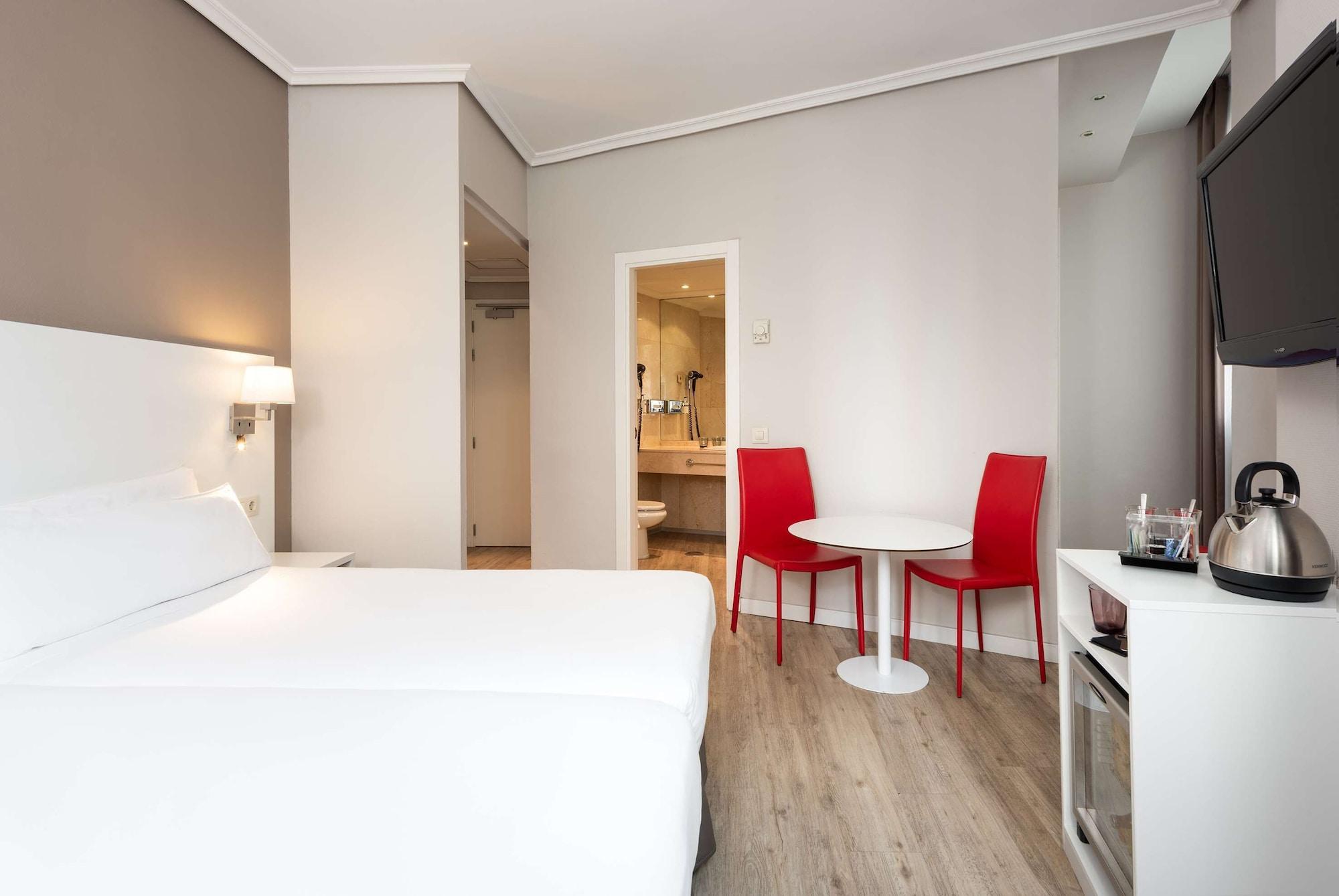Hotel Madrid Gran Via 25, Affiliated by Meliá Esterno foto
